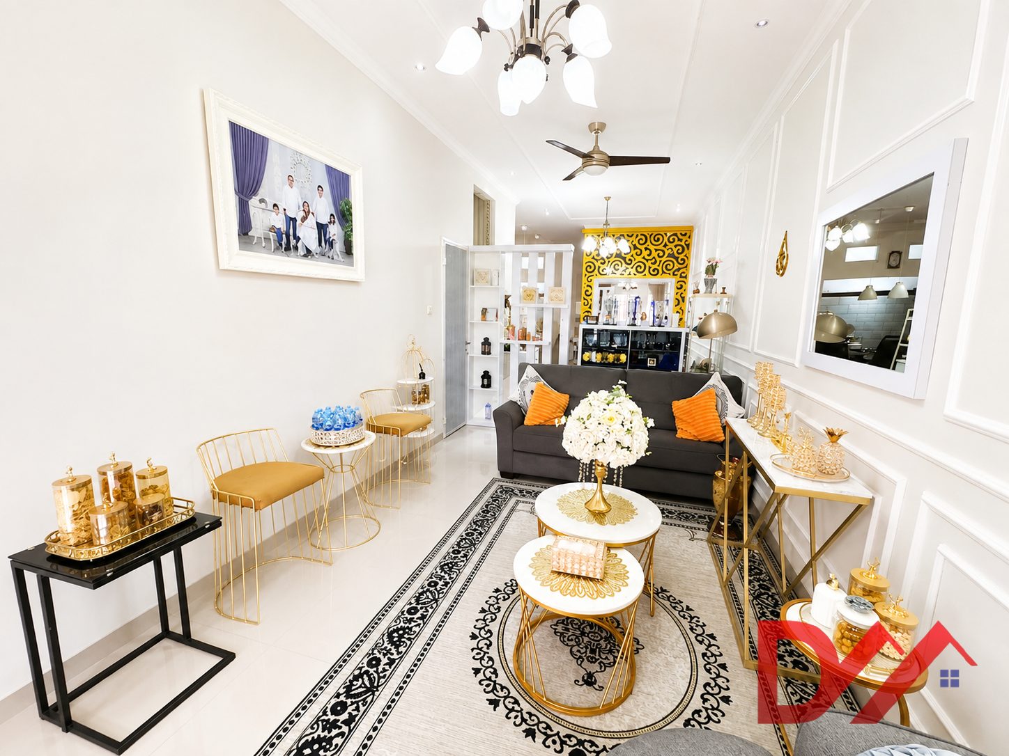Foto 2 — Rumah dijual cepat !!! Rumah cantik furnish di Graha Raya Tangerang Selatan